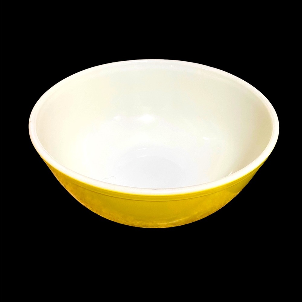Vintage Yellow Pyrex Mixing Bowl